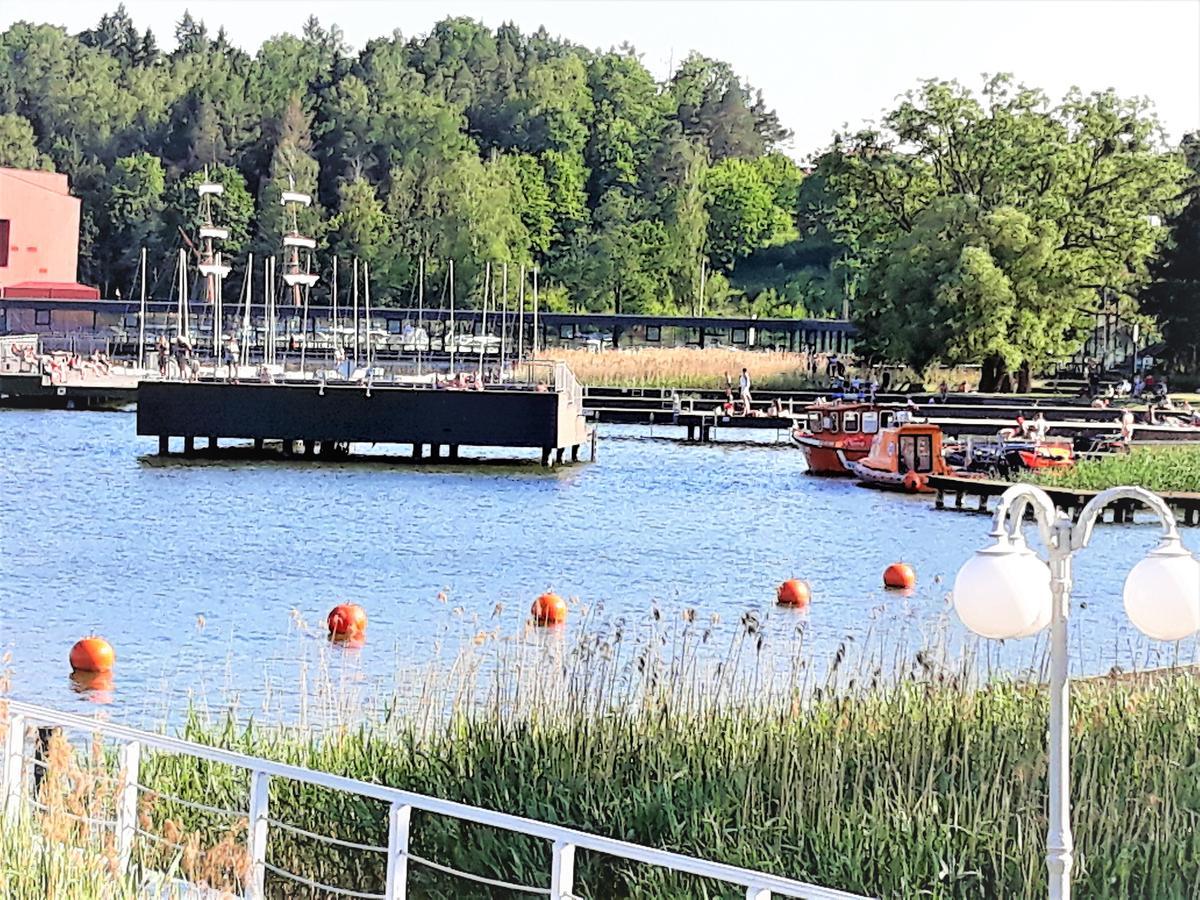 Villa Le Lux Mikołajki Exterior foto